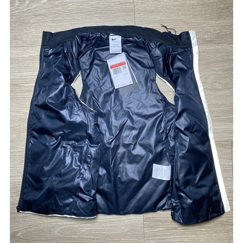 *NWT* Women's LARGE Nike Swift Therma-FIT ADV Reflective Running Vest HV2762-078